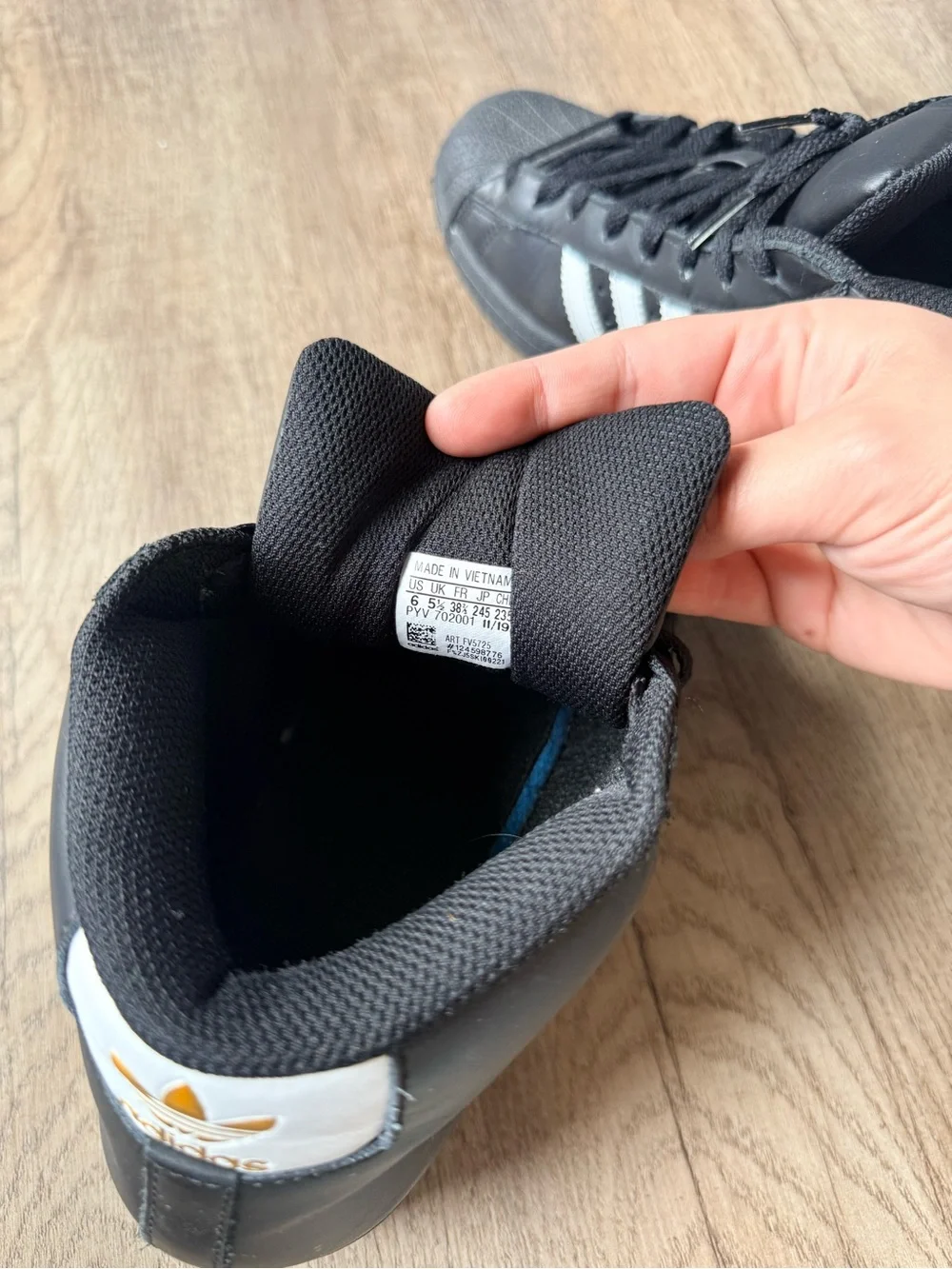 Men’s Adidas Pro Model Sneakers